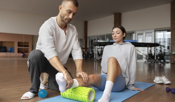 Doctor Specialising in Sports InjuriesDoctor Specialising in Sports Injuries